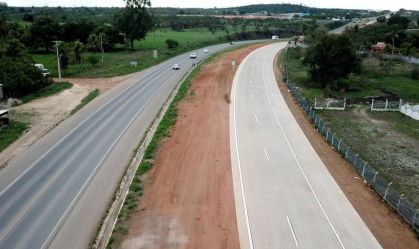 Novo trecho da BR-101, na Bahia