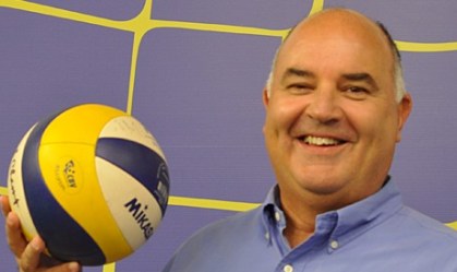 Após contrair Covid-19, vice-presidente da CBV Radamés Lattari recebe alta