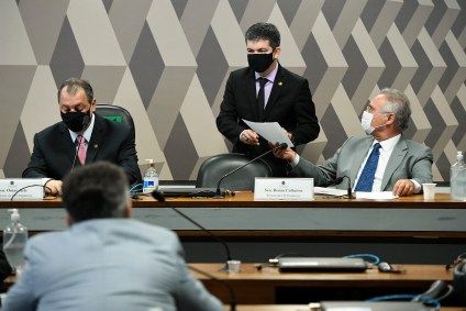Omar Aziz, Randolfe Rodrigues e Renan Calheiros conduzem a CPI da Covid