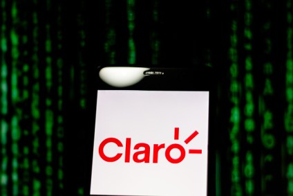 Logo da Claro em smartphone