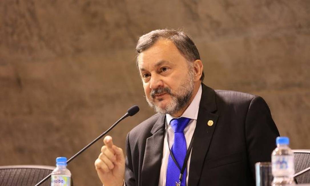 Ministro do TST Walmir Oliveira da Costa merreu aos 63 anos de covid-19