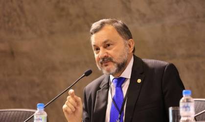 Ministro do TST Walmir Oliveira da Costa morre aos 63 anos vítima da Covid-19