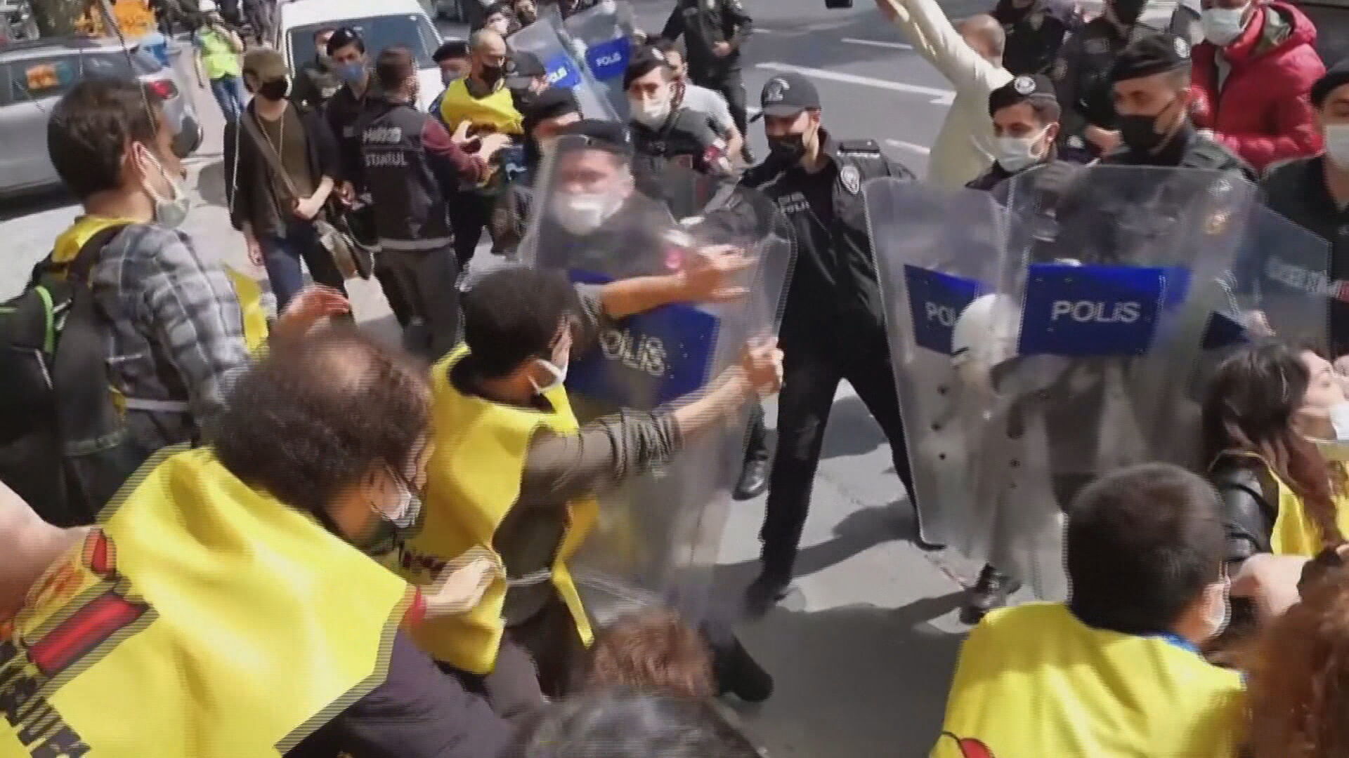 1º de maio é marcado por manifestações pelo mundo (01.Mai.2021)