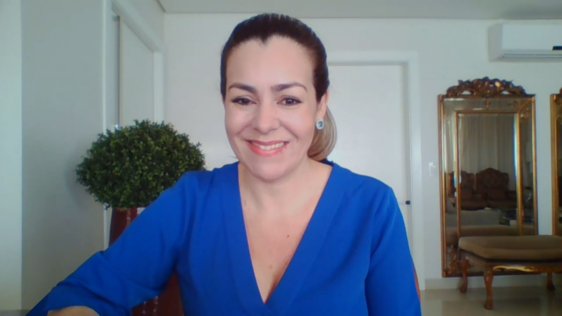 Cinthia Ribeiro, prefeita de Palmas/TO 