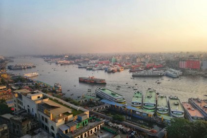 Vista aérea da capital Dhaka, em Bangladesh