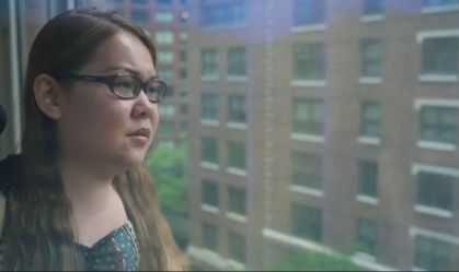 Correspondente Médico: Mulher com doença degenerativa usa canto como terapia