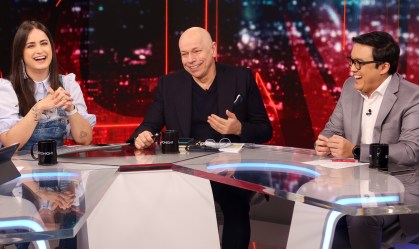 CNN Tonight: O que há por trás da briga entre gigantes da tecnologia