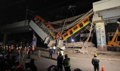 Viaduto desaba com vagões de metrô na Cidade do México; pelo menos 23 morreram