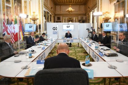 G7