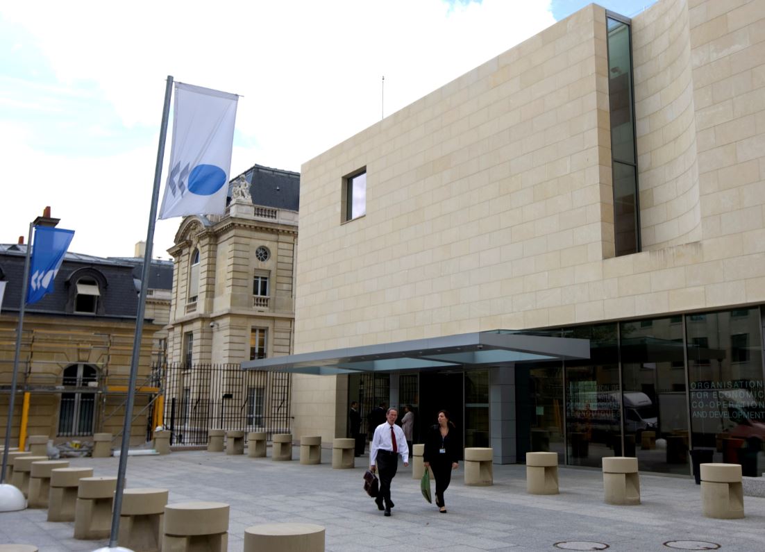 Sede em OCDE em Paris. 