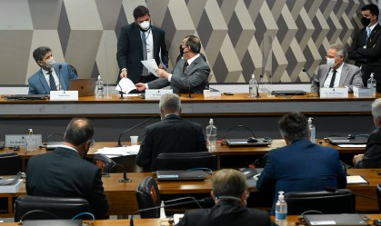 Nelson Teich é o 2º ex-ministro da Saúde a prestar depoimento na CPI da Pandemia