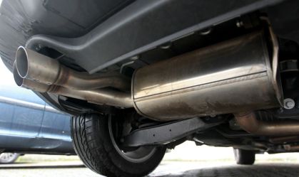 Cidade de Londres começa a taxar carros poluentes nesta terça-feira (29)