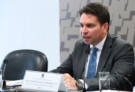 Pivô da crise entre Bolsonaro e Moro, chefe da Abin deixa cargo nesta quinta