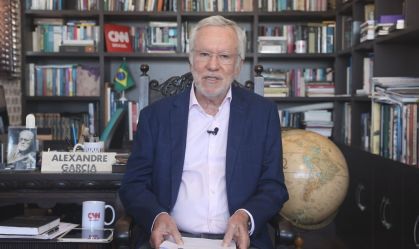 Alexandre Garcia: Presidente conduz e ministros devem seguir as ordens do chefe