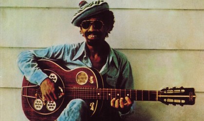 Cantor Cassiano, compositor de sucessos da MPB, morre aos 77 anos no Rio