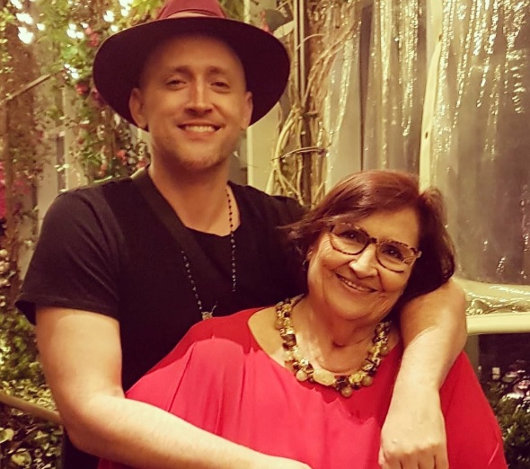 Paulo Gustavo com a mãe, Déa Lúcia / Foto: Reprodução / Instagram