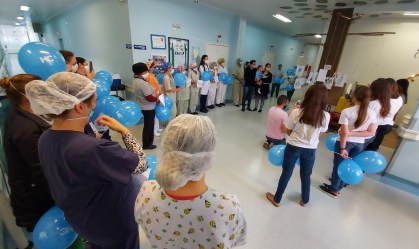 Bebê ferido em ataque a creche em Santa Catarina recebe alta neste domingo