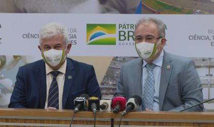 Queiroga pede investimento da iniciativa privada em pesquisas sobre Covid-19