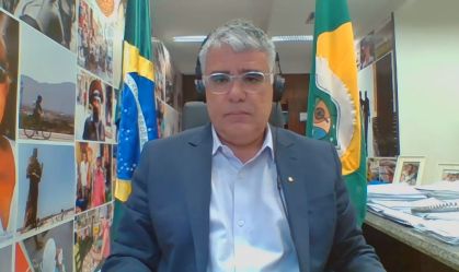 Pazuello adiar depoimento não pega bem e levanta dúvidas, diz senador Girão