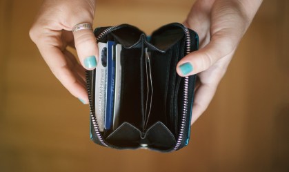 Queda do poder de compra é a maior preocupação dos brasileiros, diz pesquisa