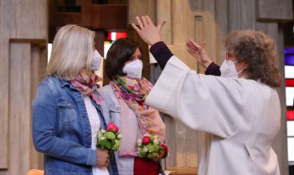 Cerimônia em igreja Católica na Alemanha durante evento nacional realizado para 