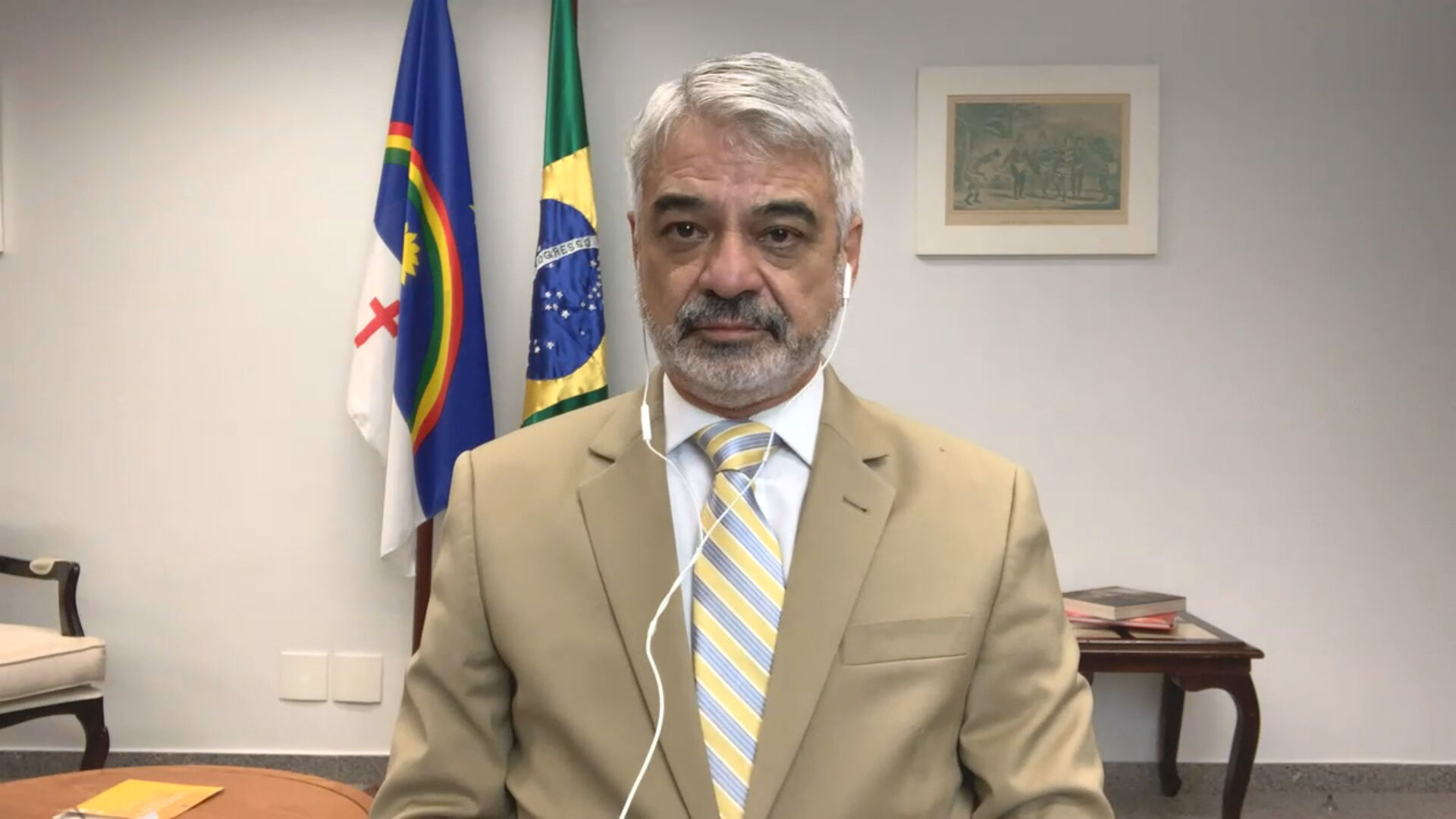 O senador Humberto Costa (PT-PE) conversou com a CNN sobre a CPI da Covid