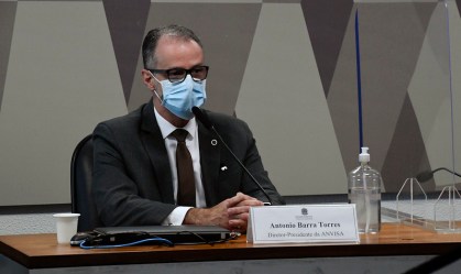 Diretor-presidente da Anvisa, Antonio Barra Torres fala à CPI da Pandemia