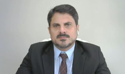 À CNN, senador diz que vai propor troca no comando da CPI, com saída de Renan