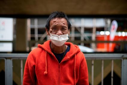 Lum Chai mora em um apartamento com menos de 30 metros quadrados em Hong Kong