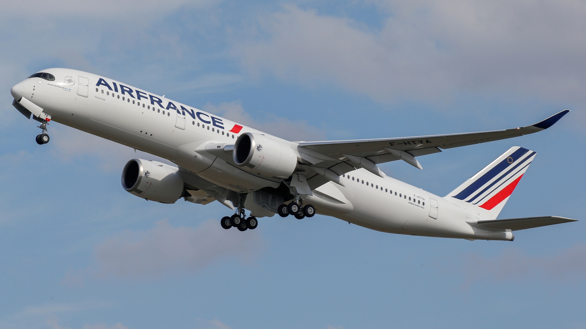 Avião da Air France perto de Toulouse, na França