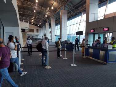 Voo fretado pelo Ministério das Relações Exteriores trouxe 159 cidadãos ao país