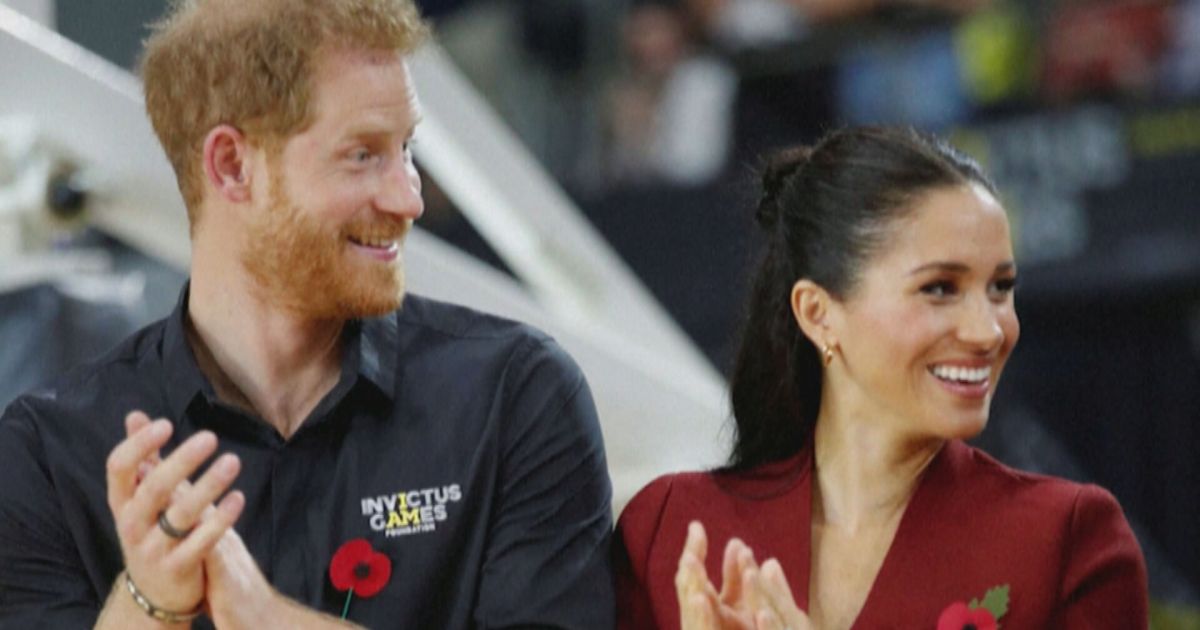 Rei Charles recebe príncipe Harry, Meghan e os dois filhos do casal, diz TV