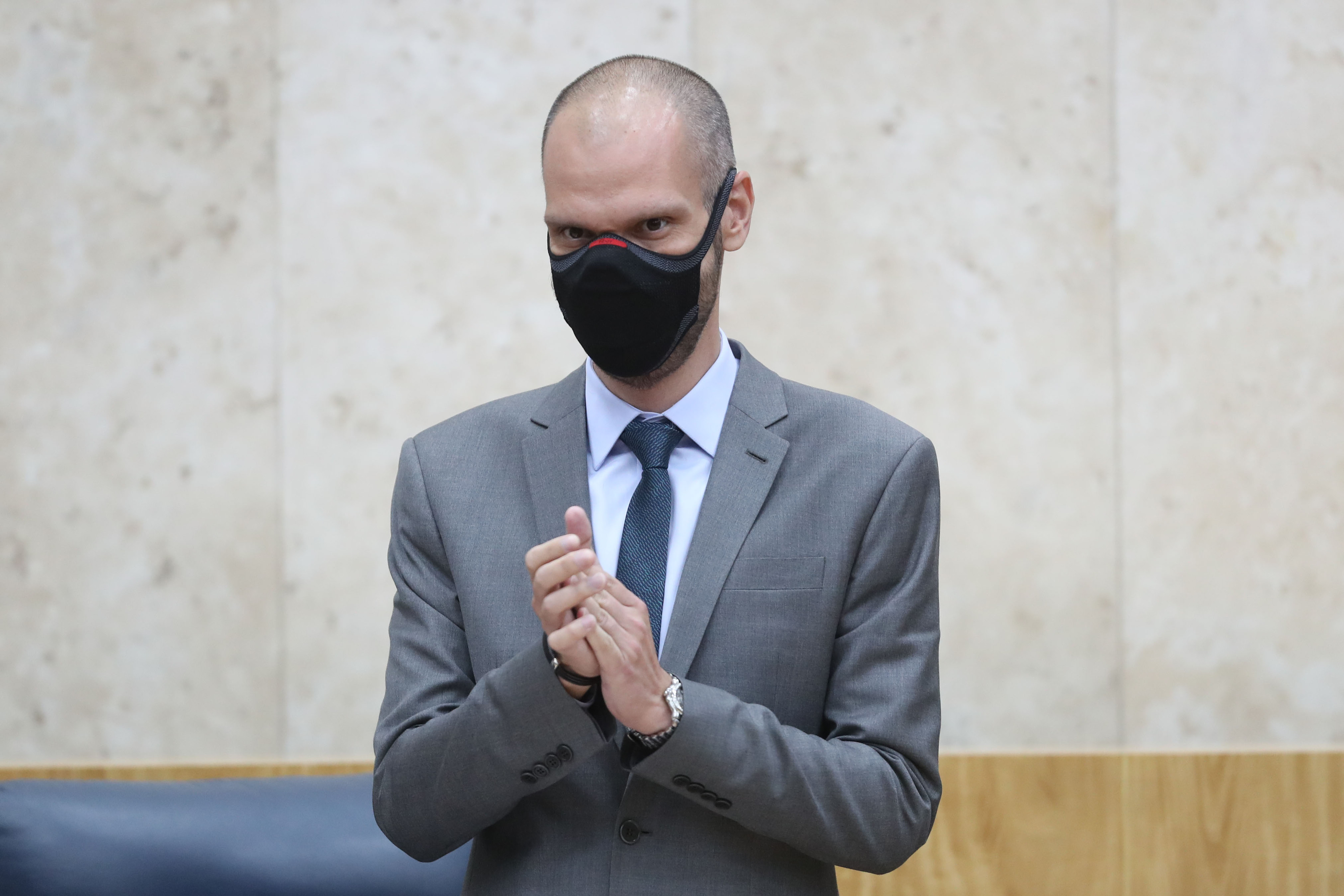 Bruno Covas toma posse como prefeito de São Paulo