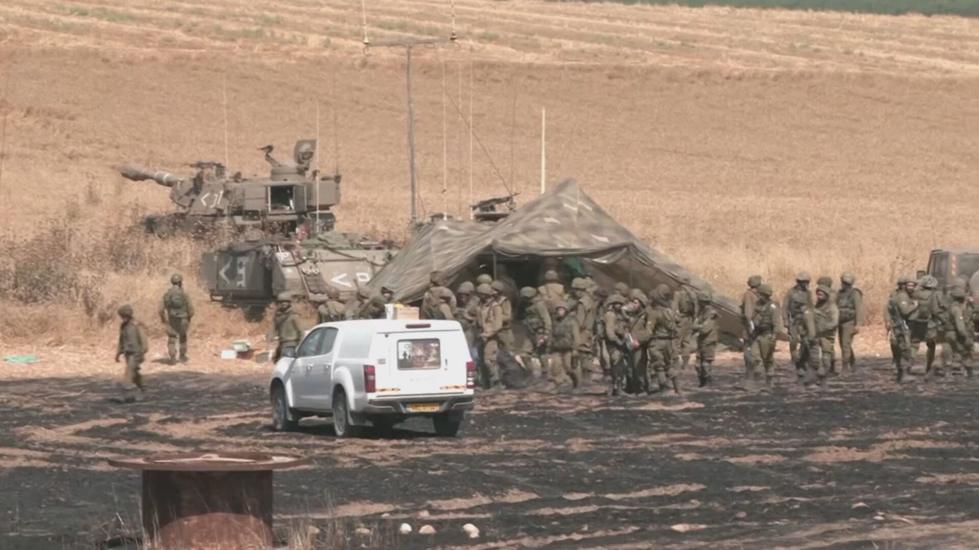 Pelo menos 126 palestinos e oito israelenses morreram com escalada de violência