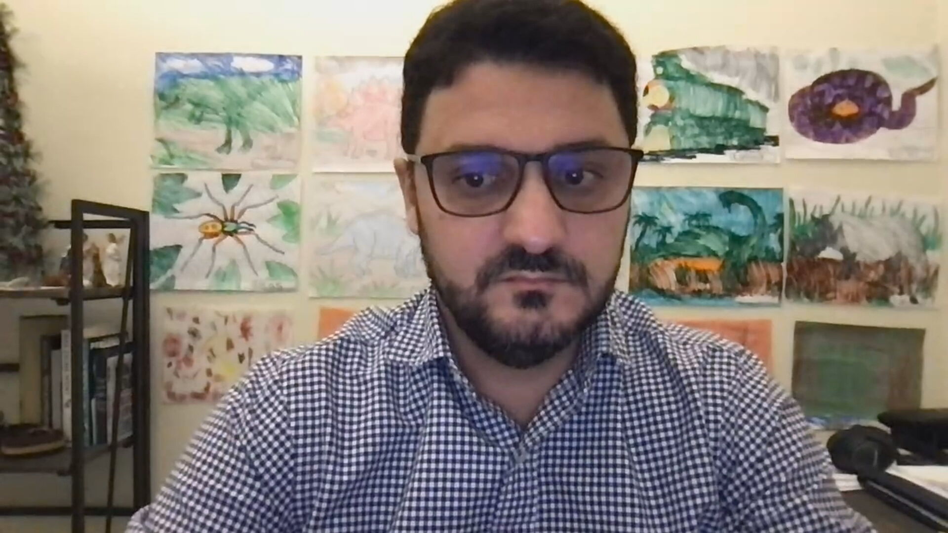 O pesquisador Hussein Kalout falou com a CNN sobre a política externa do governo