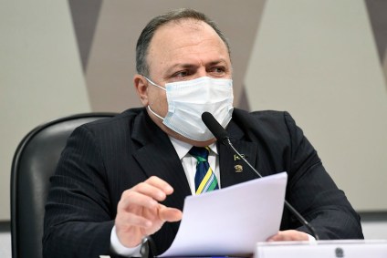 Eduardo Pazuello presta depoimento à CPI