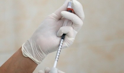 Primeiros resultados de testes em humanos mostram que vacina gera imunidade
