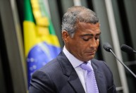 Romário apresenta perda patrimonial de 87% ao TSE, mas admite erro em declaração