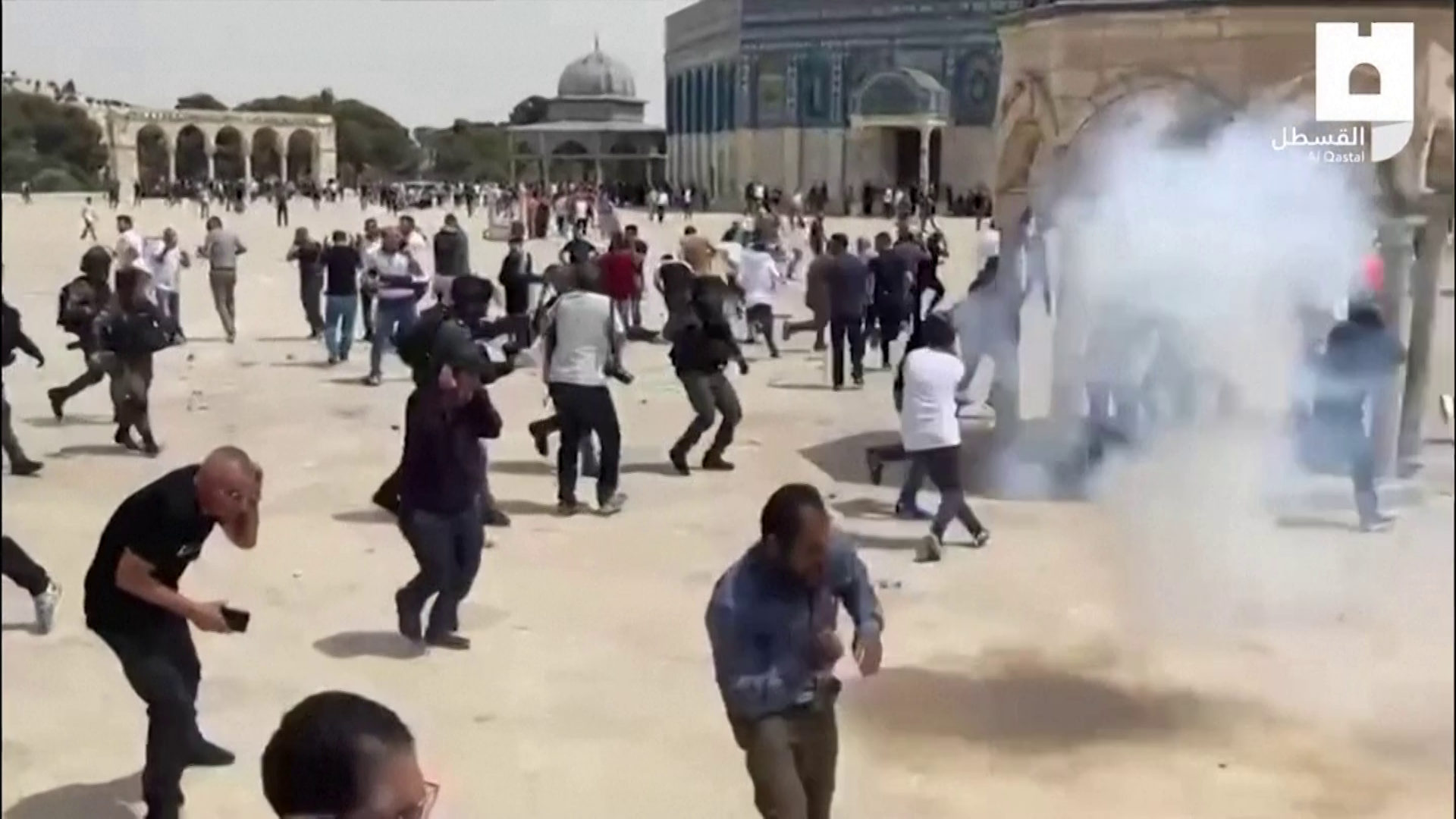 Palestinos e a polícia israelense entraram em confronto em Jerusalém