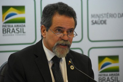 Pronunciamento do secretário-executivo do Ministério da Saúde, Élcio Franco