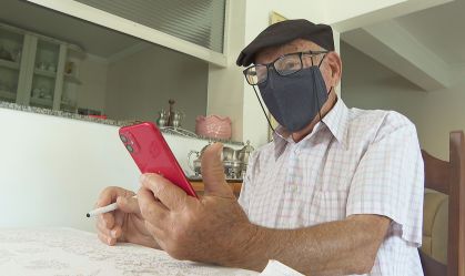 Número de idosos que acessa a internet aumentou no Brasil 