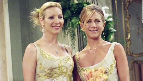 Lisa Kudrow e Jennifer Anniston em Friends