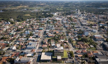 Mulher morre em mercado após confusão com cliente que não quis usar máscara