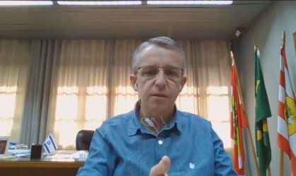 Apesar de salto de casos, prefeito de Blumenau diz que situação é 'tranquila'
