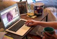 Google Meet terá tradução simultânea em português; entenda