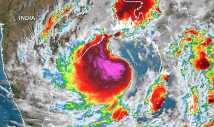 Ciclone tropical Yaas se aproxima da Índia