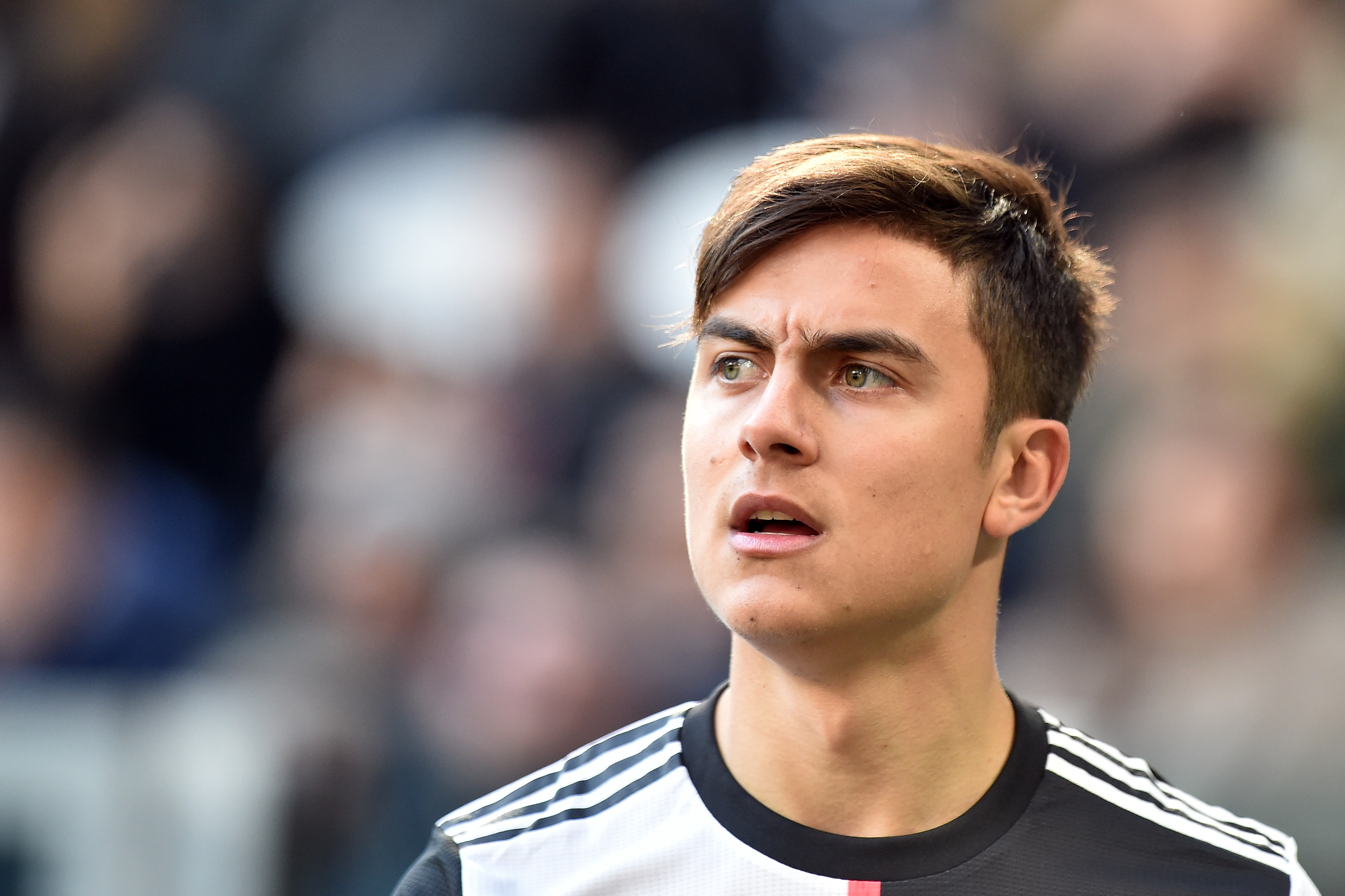 Atacante Paulo Dybala, da Juventus, testou positive para coronavírus pela 4ª vez