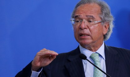 Guedes: sem desoneração, setor de serviços terá alíquota diferenciada 
