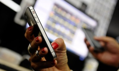 Lucro da TIM cai 21% no 3º trimestre; receita cresce 1,2%