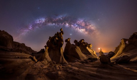 Nesta fotografia, Mohammad Hayti conseguiu capturar a Via Láctea